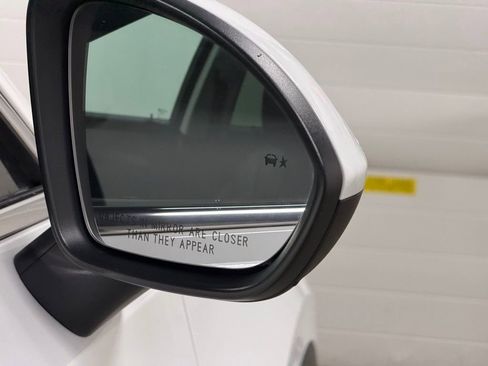 Certified 2024 Buick Envision Preferred image 29