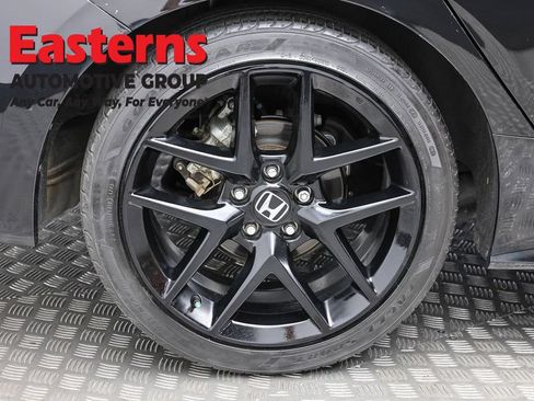 Used 2024 Honda Civic Sport image 29