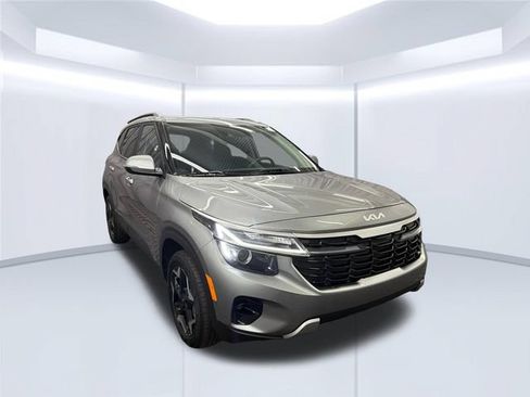 Certified 2025 Kia Seltos S AWD/4WD image 4