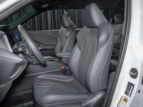 Used 2026 Lexus TX 500h AWD image 10