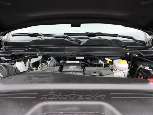 Used 2024 RAM 3500 Tradesman w/ Chrome Appearance Group image 39