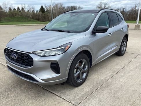 Used 2024 Ford Escape ST-Line w/ Tech Pack #1 image 6