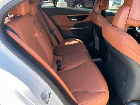 Used 2026 Mercedes-Benz C 300 4MATIC Sedan image 19