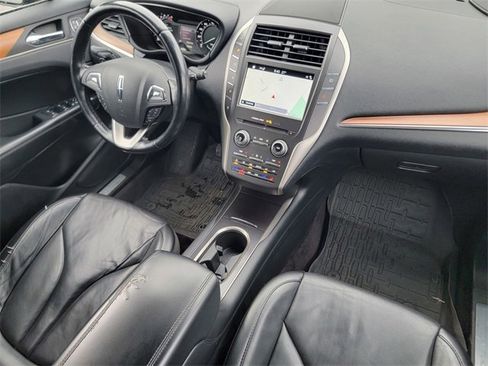 Used 2018 Lincoln MKC Reserve w/ Lincoln MKC Climate Package image 39