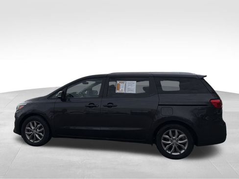 Used 2020 Kia Sedona EX image 5