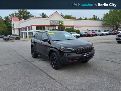 Used 2022 Jeep Cherokee Trailhawk w/ Trailer Tow Group
