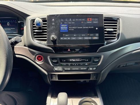 Used 2019 Honda Pilot EX image 9