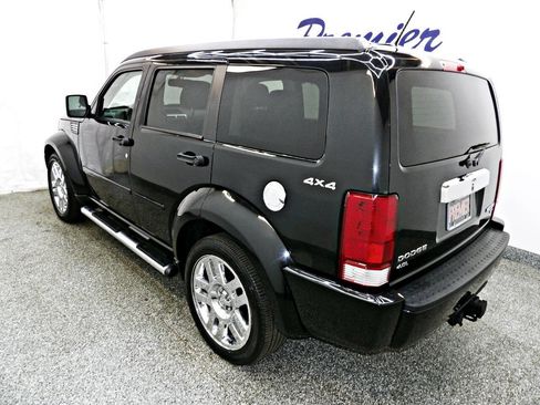 Used 2010 Dodge Nitro SXT w/ Navigation Convenience Group image 4