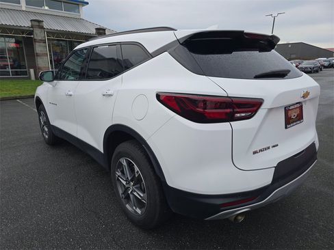 Certified 2024 Chevrolet Blazer LT image 5