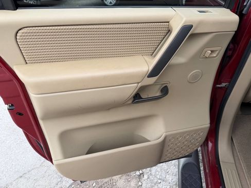 Used 2008 Nissan Titan SE image 15