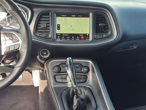 Used 2018 Dodge Challenger R/T Scat Pack w/ Dynamics Package image 21