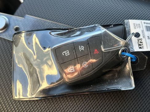 Certified 2025 Chevrolet Equinox LT image 34