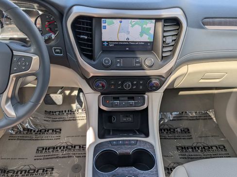 Certified 2023 GMC Acadia Denali w/ Denali Ultimate Package image 18