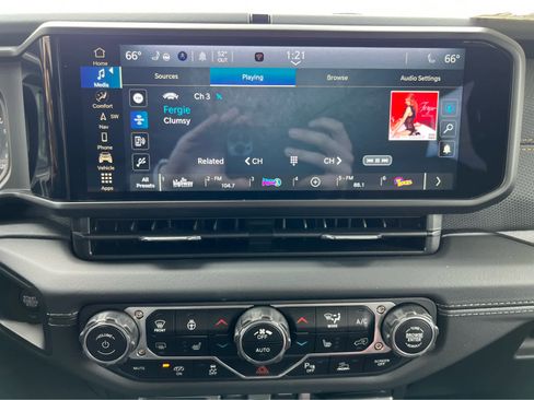 New 2025 Jeep Wrangler Unlimited Rubicon 392 image 22