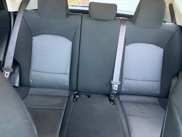 Used 2023 Kia Soul LX w/ Option Group 015 FWD image 16