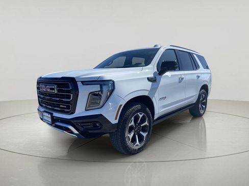 Used 2026 GMC Yukon AT4 w/ AT4 Premium Package AWD/4WD image 7