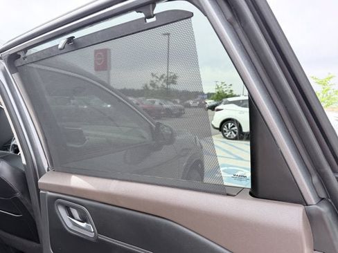 Certified 2023 Nissan Rogue SV w/ SV Premium Package AWD/4WD image 21