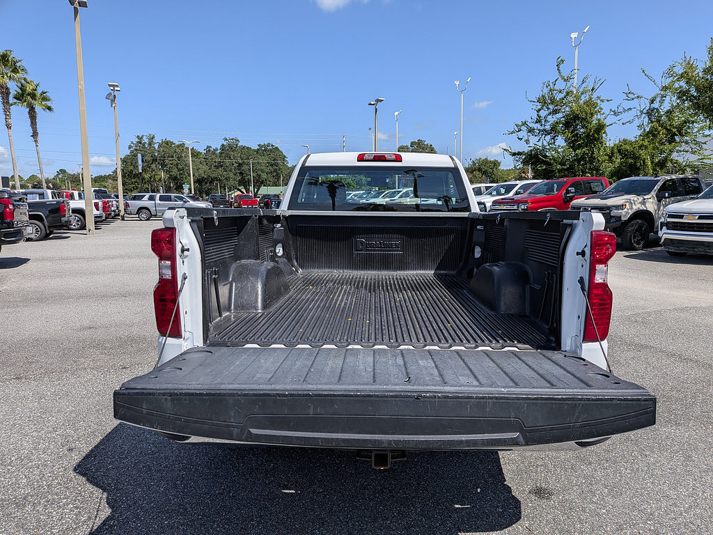 Certified 2025 Chevrolet Silverado 1500 W/T RWD image 12