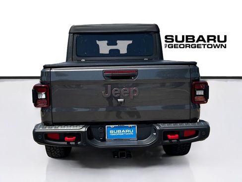 Used 2025 Jeep Gladiator Rubicon w/ Safety Group AWD/4WD image 6