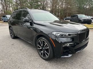 Used 2020 BMW X7 xDrive40i w/ M Sport Package video 1