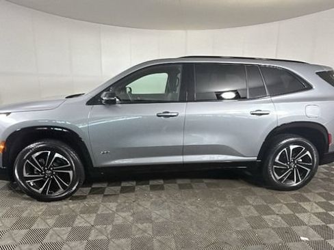 New 2026 Buick Enclave Sport Touring w/ Power Package FWD image 5