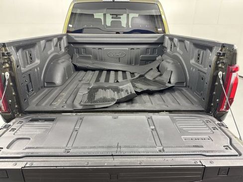 Used 2025 Ford F150 Raptor AWD/4WD image 34