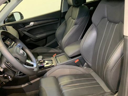 Used 2023 Audi Q5 2.0T Prestige AWD/4WD image 19