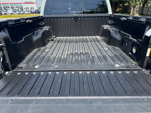 Used 2023 Toyota Tacoma TRD Sport w/ Technology Package AWD/4WD image 17