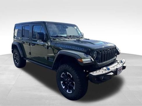 Used 2024 Jeep Wrangler Unlimited Rubicon 4xe AWD/4WD image 11