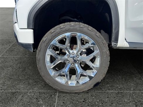 Used 2023 GMC Sierra 1500 Elevation w/ X31 Off-Road Package image 14
