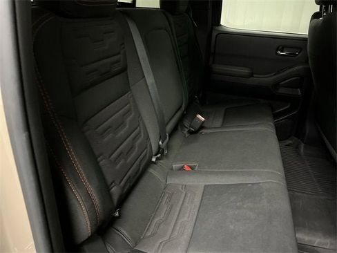 Used 2024 Nissan Frontier PRO-4X w/ Off-Road Protection Package image 26