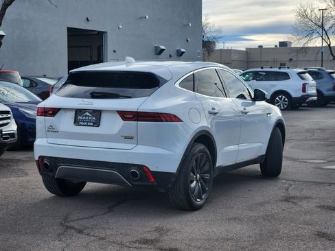 Used 2018 Jaguar E-PACE SE image 3