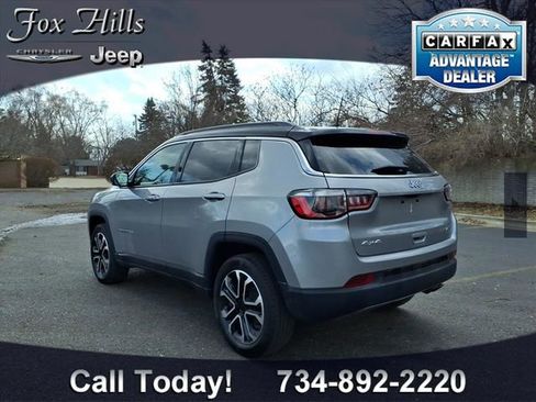 Used 2022 Jeep Compass Limited image 6