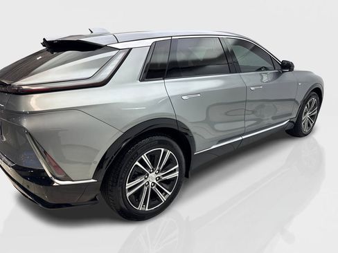 Used 2024 Cadillac Lyriq Luxury RWD image 13
