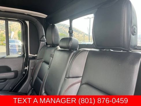 Used 2020 Jeep Gladiator Rubicon AWD/4WD image 15