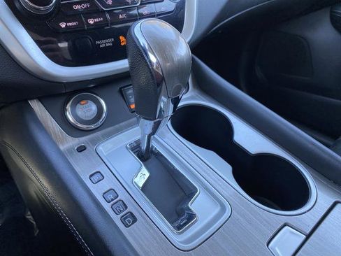 Used 2016 Nissan Murano S image 22