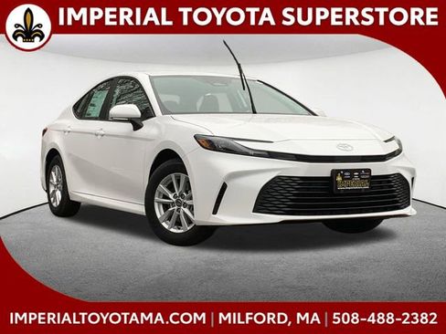 New 2026 Toyota Camry LE AWD/4WD image 1