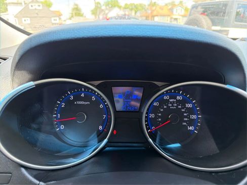 Used 2014 Hyundai Tucson GLS AWD/4WD image 16