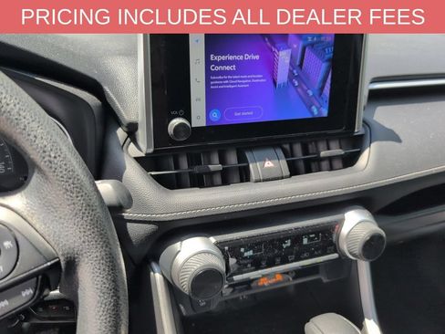 Used 2023 Toyota RAV4 LE FWD image 11