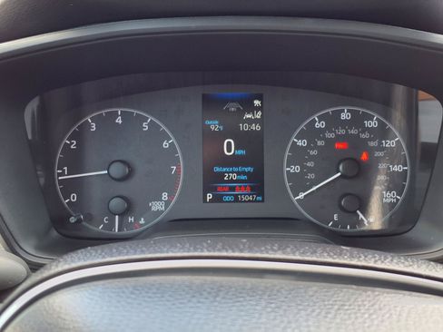 Used 2025 Toyota Corolla Cross LE FWD image 14