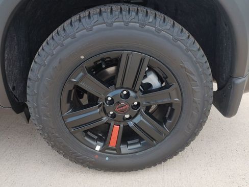 New 2026 Nissan Rogue SV AWD/4WD image 26