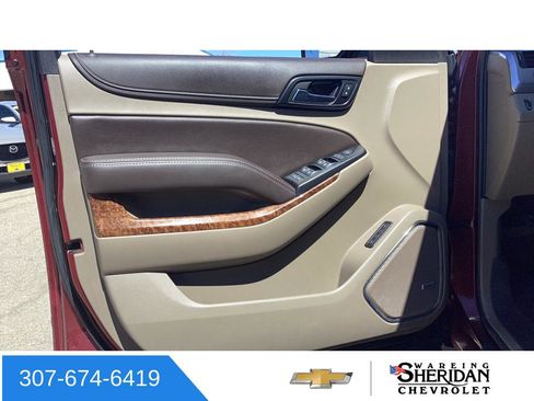 Used 2020 Chevrolet Tahoe Premier AWD/4WD image 21