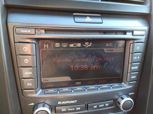 Used 2009 Pontiac G8 w/ Premium Package image 19