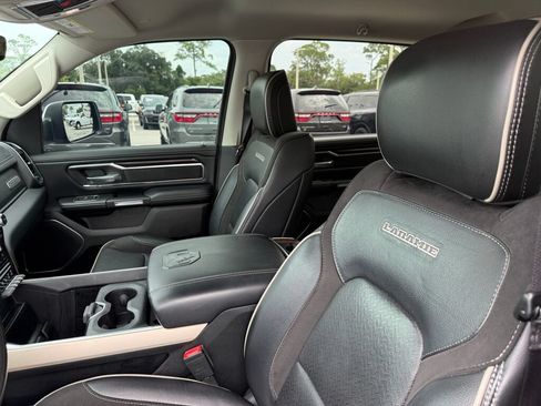 Used 2022 RAM 1500 Laramie RWD image 21