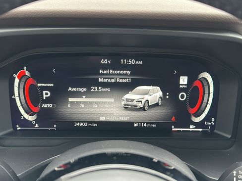 Certified 2022 Nissan Rogue Platinum w/ Head-Up Display Package image 18