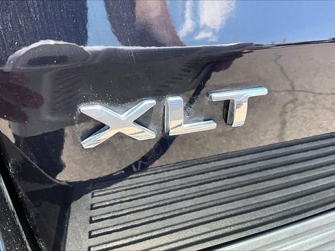 Used 2021 Ford Expedition Max XLT AWD/4WD image 30