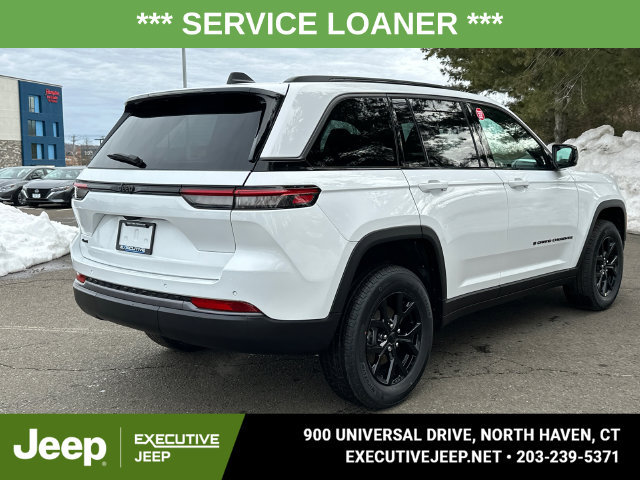 New 2026 Jeep Grand Cherokee Altitude AWD/4WD image 2