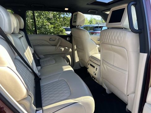 Used 2021 INFINITI QX80 Sensory w/ All-Season Package AWD/4WD image 39