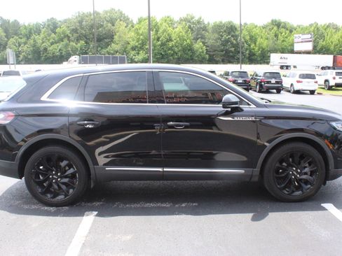 Used 2021 Lincoln Nautilus Reserve w/ Cargo Utility Package AWD/4WD image 5