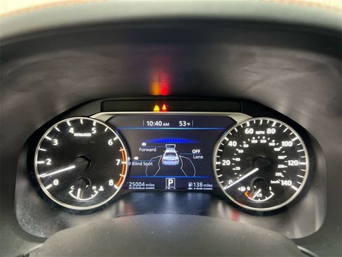 Used 2021 Nissan Altima 2.5 SR w/ SR Premium Package image 11